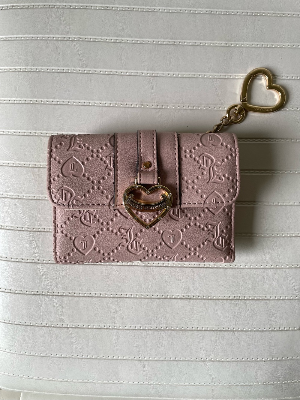 Juicy Couture Pink Embossed Heart Wallet Card Holder Coin Purse Y2K